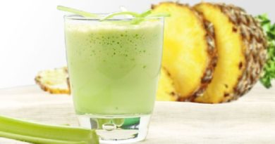 Pineapple and Celery Smoothie for Weight Loss and Eliminating Toxins